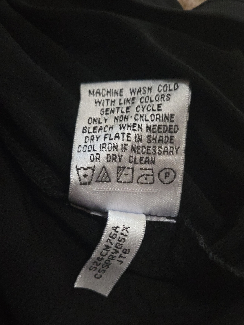 Calvin Klein Black Tank Blouse with Pleated Neckline & Keyhole Back Size Medium - Picture 5 of 5